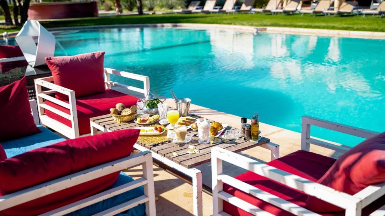 Villa Marco Au Jardin Des Senteurs El Ain Екстериор снимка