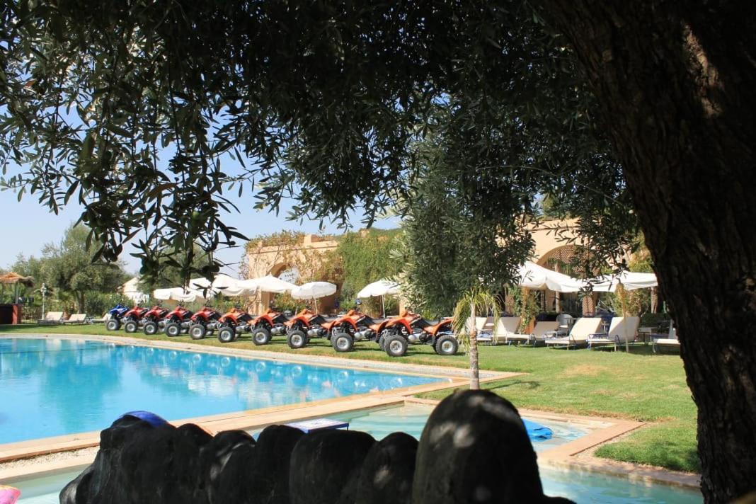 Villa Marco Au Jardin Des Senteurs El Ain Екстериор снимка
